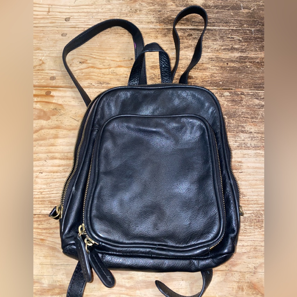 Margot Mini Black Leather Backpack Is Perfect For An Everyday Commute Love Love